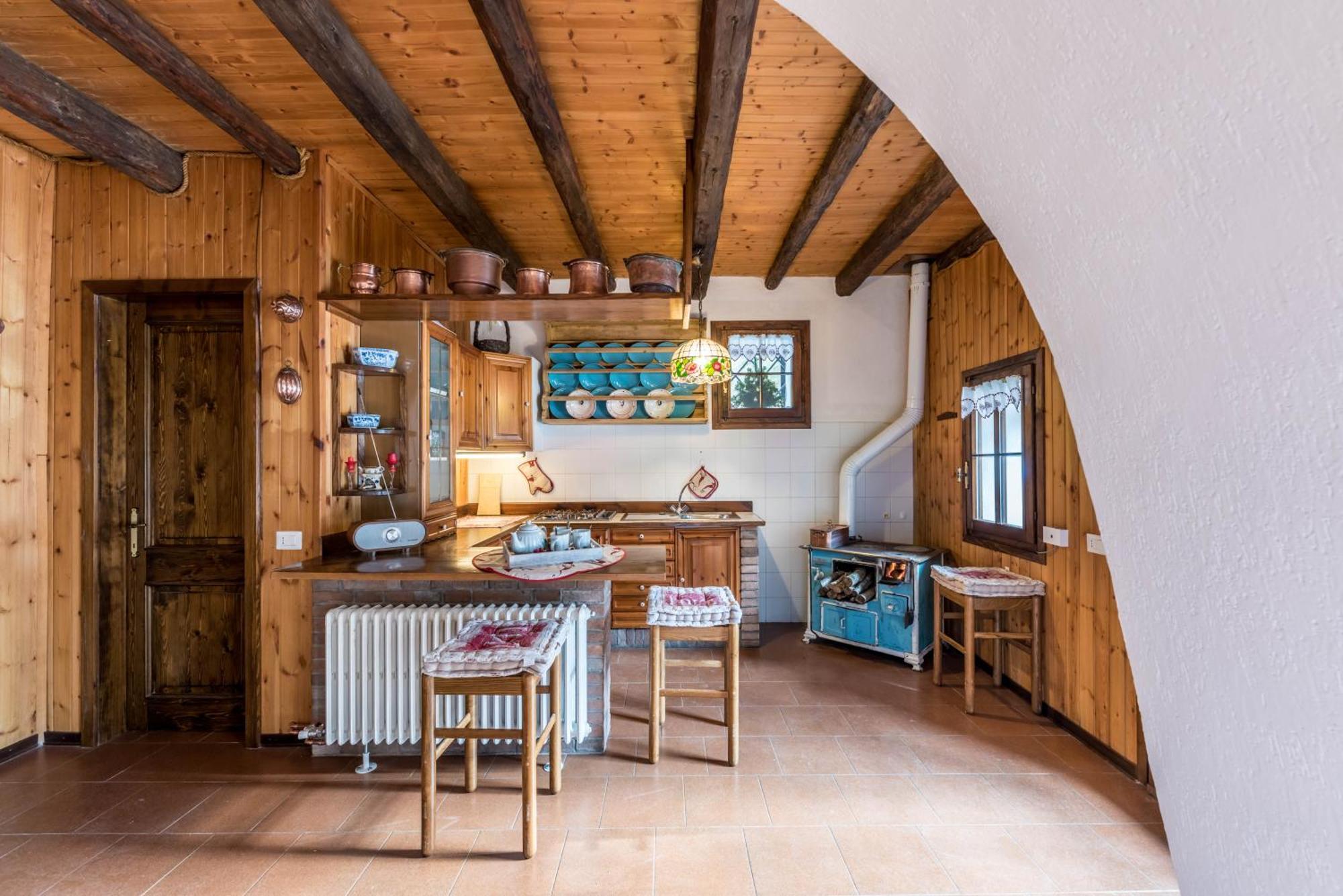 Chalet Silenthia Villa Lenzumo di Concei Exteriör bild